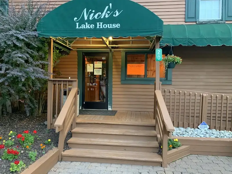 Nick's Lake House Restaurant near Lake Harmony — photo 1