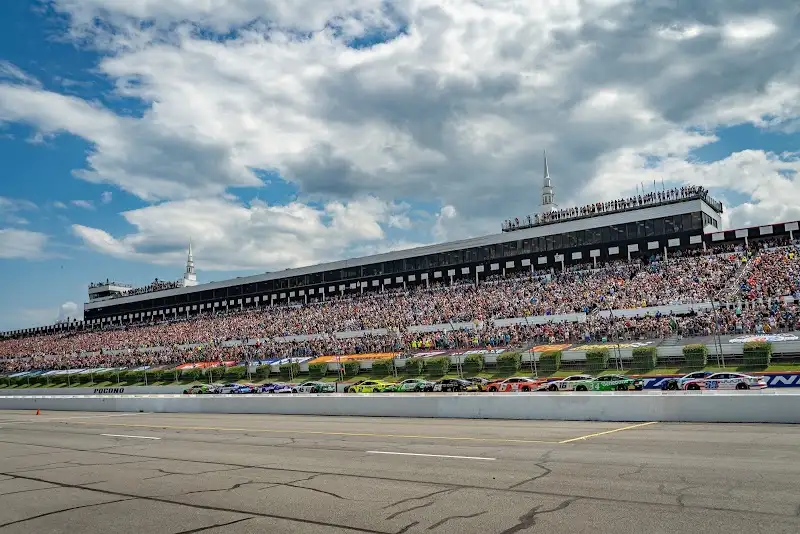 Pocono Raceway near Lake Harmony — photo 1